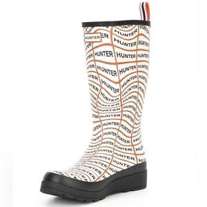 Hunter Tall Play Sonic Logo Rain Boots